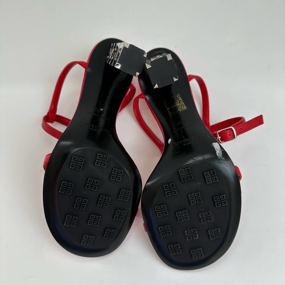 Givenchy Women's Red G Cube Leather Sandals - Picture 11 of 11